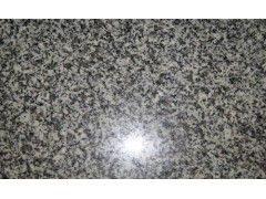 花岗岩板材加工与芝麻白供应 品质与工艺的双重保障